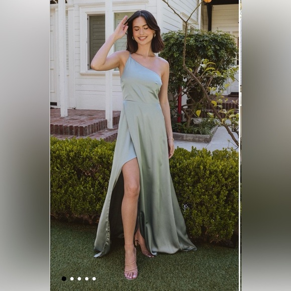 Show me Your Mumu Shannon One Shoulder Dress Silver Sage Luxe Satin Sz S NWT - Picture 2 of 12